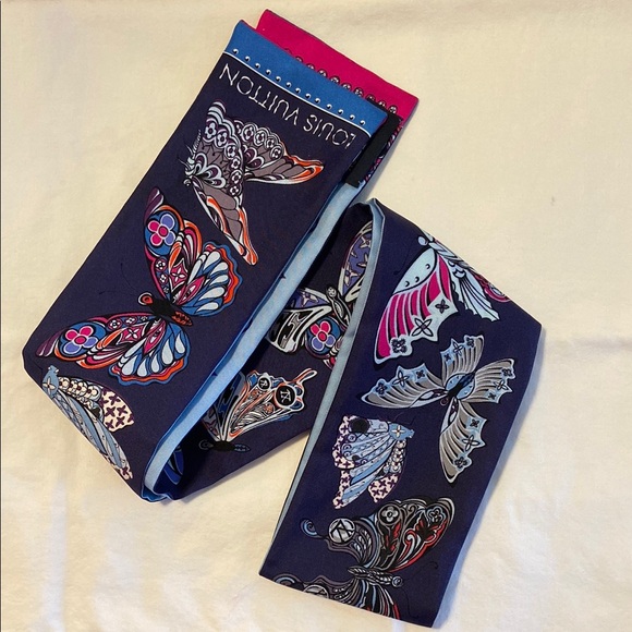 Louis Vuitton Bandeau Blue and Hot Pink Scarf Butterfly and Mono - Picture 6 of 9